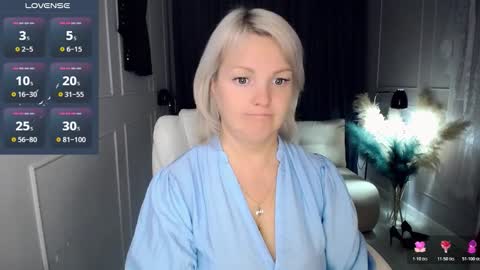 emmmam online show from November 2025 05:23:01 PM