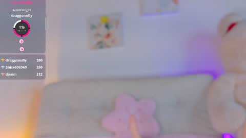 Snapshot of emmy_candy_18 chatting on June 2026 05:12:01 AM Emmy online show from June 2026 05:12:01 AM