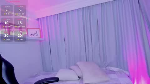 Emmy Heart online show from November 2025 03:42:02 AM