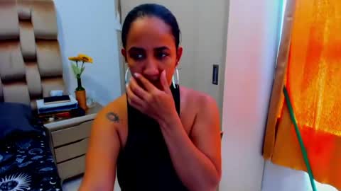 Snapshot of emperatriztapia chatting on July 2026 06:03:02 PM emperatriztapia online show from July 2026 06:03:02 PM
