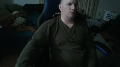 Snapshot of emsguy1 chatting on January 2025 05:59:02 AM Matt online show from January 2025 05:59:02 AM