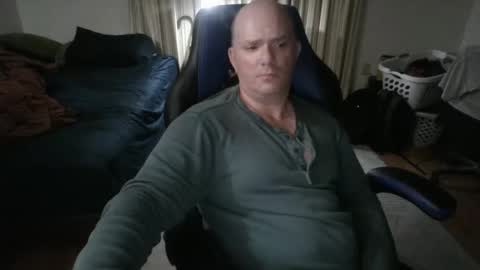 Snapshot of emsguy1 chatting on September 2025 03:30:02 AM Matt online show from September 2025 03:30:02 AM