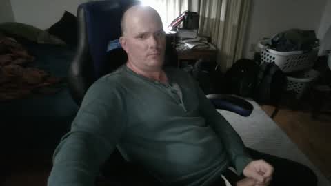 Snapshot of emsguy1 chatting on September 2025 03:54:01 AM Matt online show from September 2025 03:54:01 AM