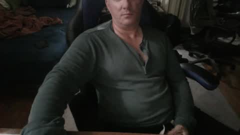 Snapshot of emsguy1 chatting on September 2025 03:44:02 AM Matt online show from September 2025 03:44:02 AM