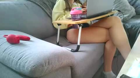 emyxxl online show from March 2026 01:28:01 PM