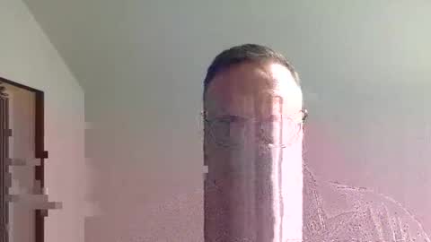 endurorider36 online show from October 2025 12:38:01 PM