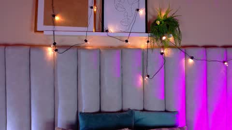  E N G E L  online show from October 2025 07:38:01 PM