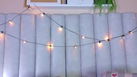 Snapshot of engelstone_ chatting on December 2025 08:05:01 PM E N G E L online show from December 2025 08:05:01 PM