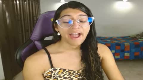 Snapshot of engiel_phoenix chatting on November 2025 09:36:01 PM Engiel phoenix instagram engiel 13 online show from November 2025 09:36:01 PM