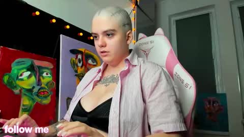 Snapshot of enigmastella chatting on December 2025 11:05:01 AM enigmastella online show from December 2025 11:05:01 AM