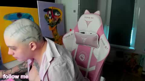 Snapshot of enigmastella chatting on January 2026 11:01:02 AM enigmastella online show from January 2026 11:01:02 AM