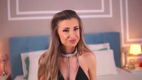 Snapshot of enjoyableemma chatting on February 2025 10:37:02 AM Emma online show from February 2025 10:37:02 AM