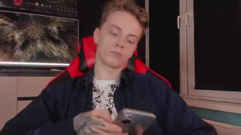 Enker online show from November 2025 05:12:01 PM