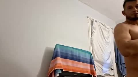 Snapshot of enri1212 chatting on October 2025 10:39:01 PM enri1212 online show from October 2025 10:39:01 PM