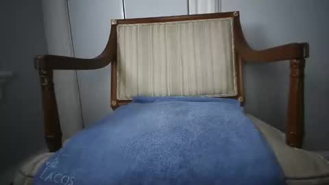 Snapshot of enri1212 chatting on December 2025 05:07:02 PM enri1212 online show from December 2025 05:07:02 PM