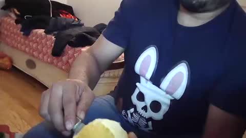 Snapshot of enri1212 chatting on March 2026 01:12:02 AM enri1212 online show from March 2026 01:12:02 AM