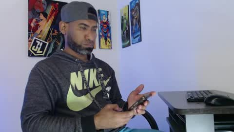 Snapshot of enriblack92 chatting on January 2025 06:03:02 PM enriblack92 online show from January 2025 06:03:02 PM