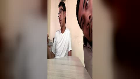 Enriquegc197 online show from June 2026 04:33:01 PM