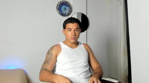 enzo_corleone online show from April 2026 06:22:02 AM