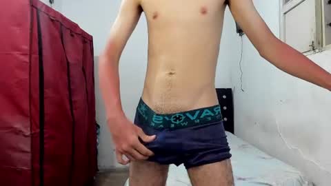 Snapshot of enzo_fernandez10 chatting on July 2026 11:53:01 PM enzo_fernandez10 online show from July 2026 11:53:01 PM