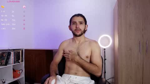 Snapshot of enzo_moretii chatting on November 2025 06:49:01 AM enzo_moretii online show from November 2025 06:49:01 AM