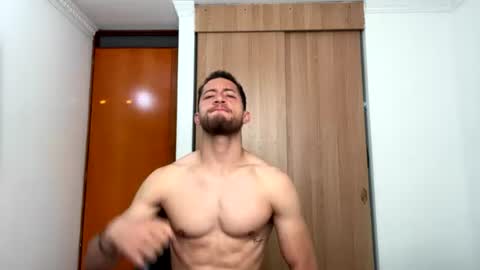 Snapshot of enzo_savage chatting on July 2026 11:39:02 AM enzo_savage online show from July 2026 11:39:02 AM