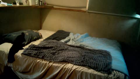 Snapshot of epizness chatting on December 2024 03:02:01 PM Kris online show from December 2024 03:02:01 PM