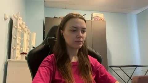 Lily online show from April 2026 03:06:01 AM