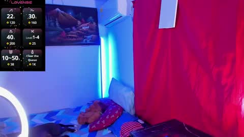 Snapshot of eren_blade_ chatting on February 2025 04:37:01 AM Tht BOSS Eren online show from February 2025 04:37:01 AM