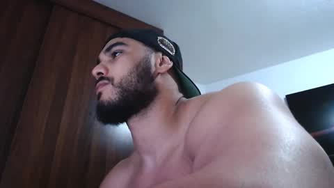 eren_smith online show from February 2026 06:48:01 PM