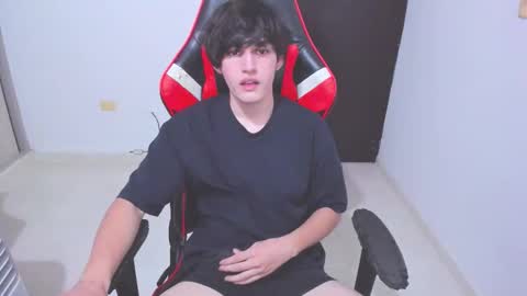 eren_tatakae online show from November 2025 09:49:02 PM