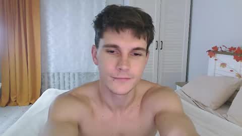 Snapshot of eric_crush chatting on October 2025 03:48:02 AM Eric Crush online show from October 2025 03:48:02 AM