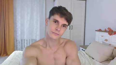 Snapshot of eric_crush chatting on October 2025 04:01:01 AM Eric Crush online show from October 2025 04:01:01 AM