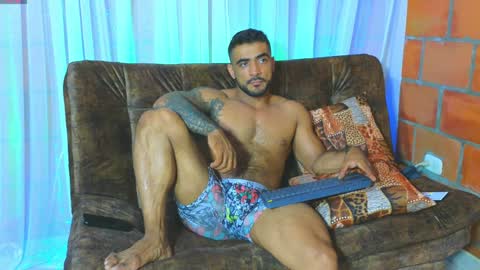 Snapshot of eric_harrison1 chatting on December 2024 09:42:02 PM Brayan online show from December 2024 09:42:02 PM