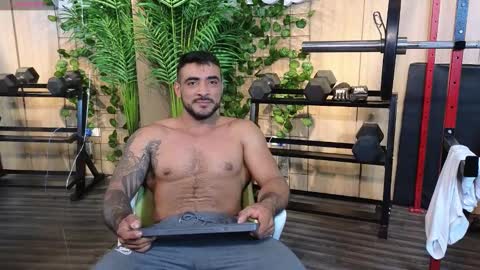 Snapshot of eric_harrison1 chatting on December 2024 04:23:02 AM Brayan online show from December 2024 04:23:02 AM
