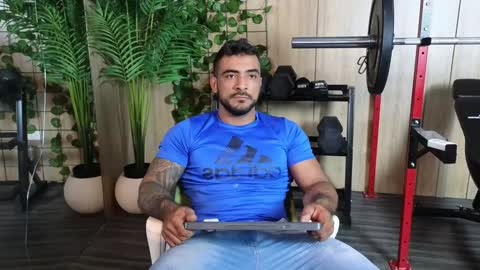 Snapshot of eric_harrison1 chatting on December 2024 02:30:02 AM Brayan online show from December 2024 02:30:02 AM