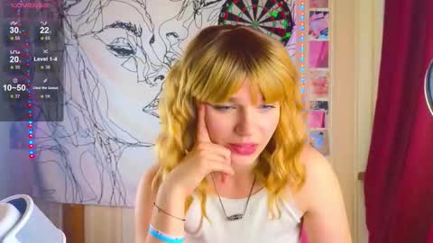 Erica Winterr online show from September 2025 04:25:01 AM