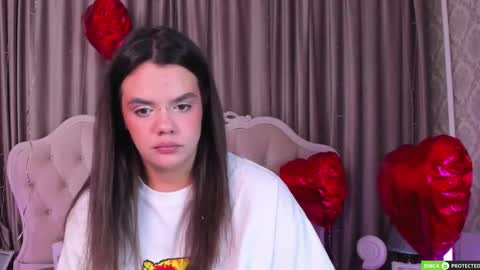 ericaevan online show from February 2025 09:25:02 AM