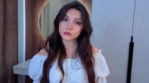 Snapshot of ericapapandrea chatting on December 2025 02:06:02 AM Dina online show from December 2025 02:06:02 AM