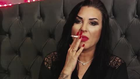 Erica online show from February 2025 07:49:01 PM