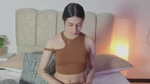 Dayanna online show from June 2026 03:39:01 AM