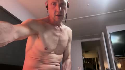 skoooozle online show from October 2025 12:27:01 AM