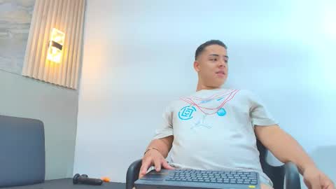 Erick online show from February 2026 07:45:01 PM