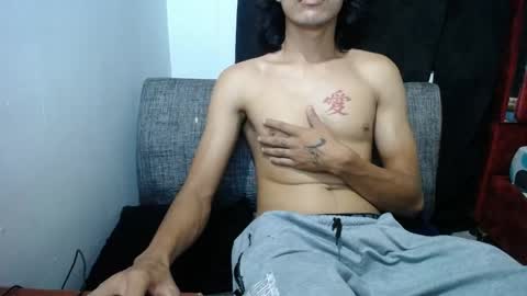 erickmaster07 online show from June 2026 01:28:02 AM