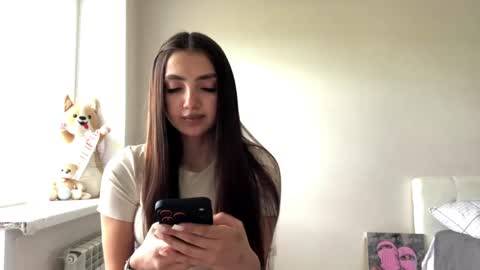Vanessa online show from May 2026 06:33:01 AM