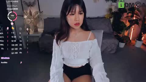 Snapshot of erika_kim chatting on July 2026 07:44:02 AM erika_kim online show from July 2026 07:44:02 AM