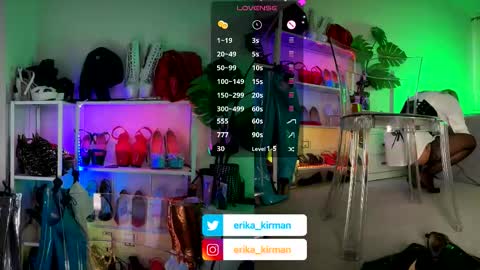 Erika      online show from October 2025 10:12:02 AM