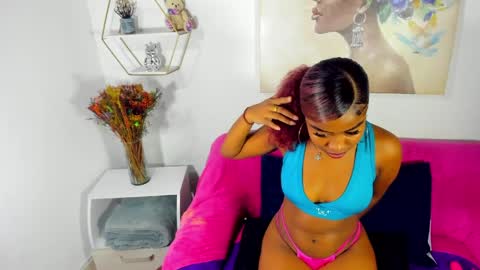 E R I K A  - L  Y R I C S online show from April 2026 04:56:01 AM