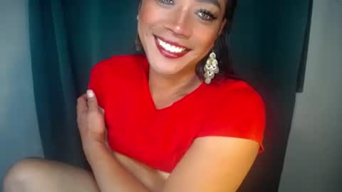 Snapshot of erika_madrigal chatting on November 2025 10:37:01 PM erika_madrigal online show from November 2025 10:37:01 PM