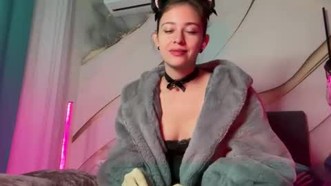 Erika Miu online show from October 2025 06:52:01 PM